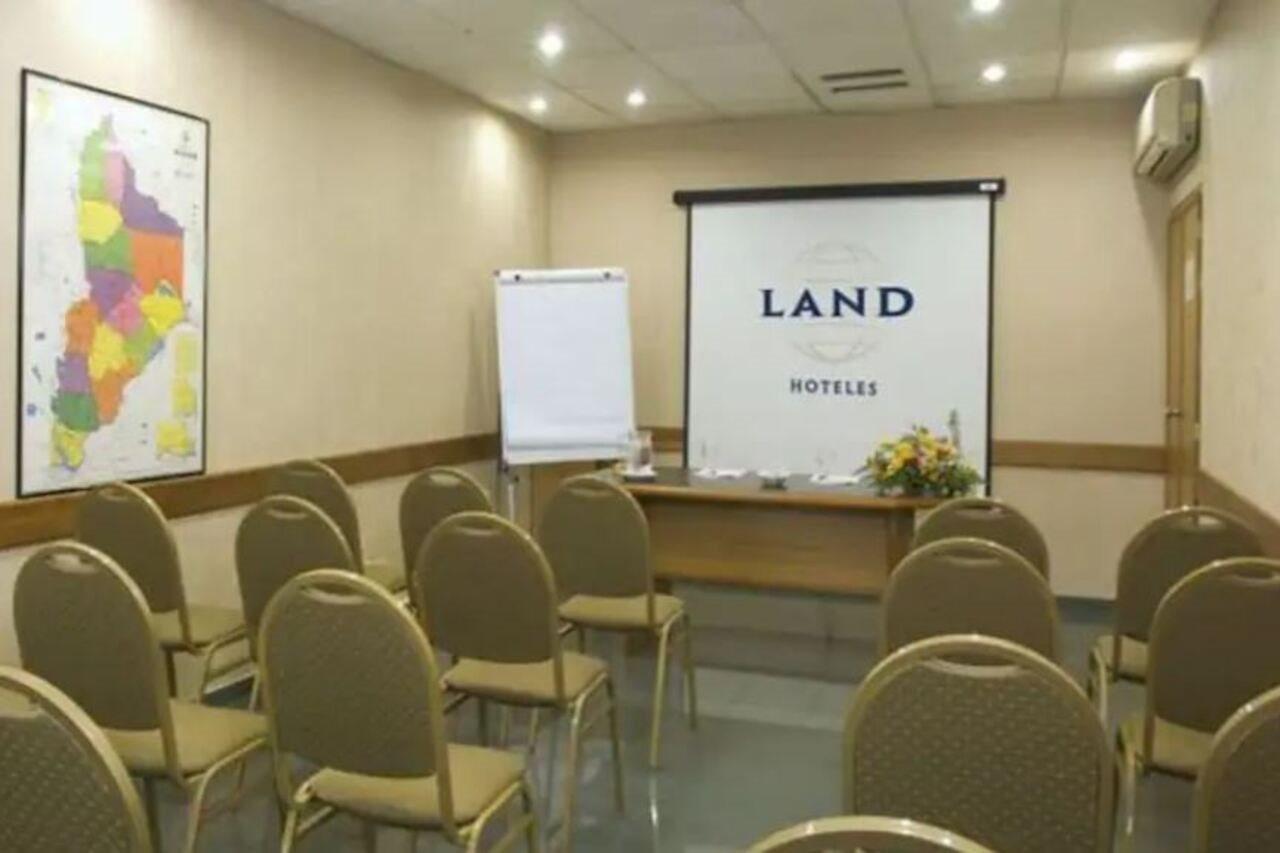 Land Express Neuquen Hotell Exteriör bild