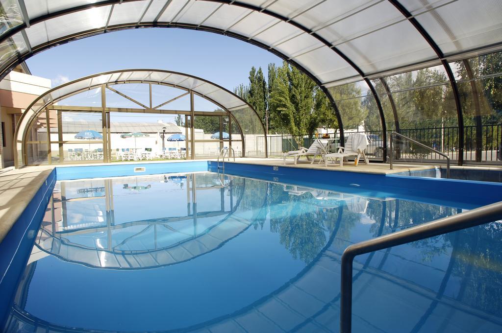 Land Express Neuquen Hotell Exteriör bild